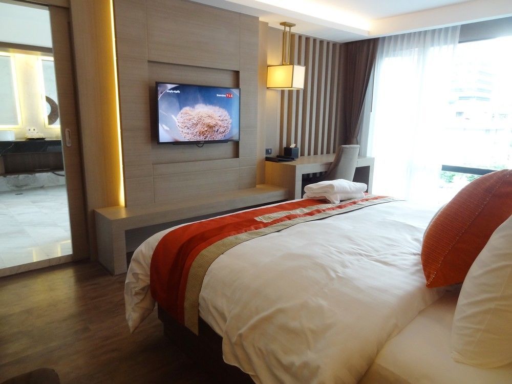 Arte Hotel - Sha Extra Plus होटल Bangkok